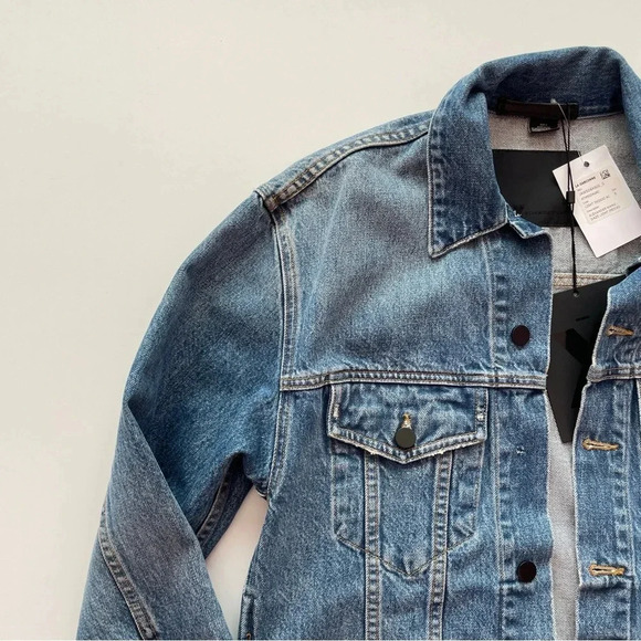 Alexander Wang x Denim Daze Oversized Unisex Faded Jacket in Light Indigo Aged - Picture 8 of 16